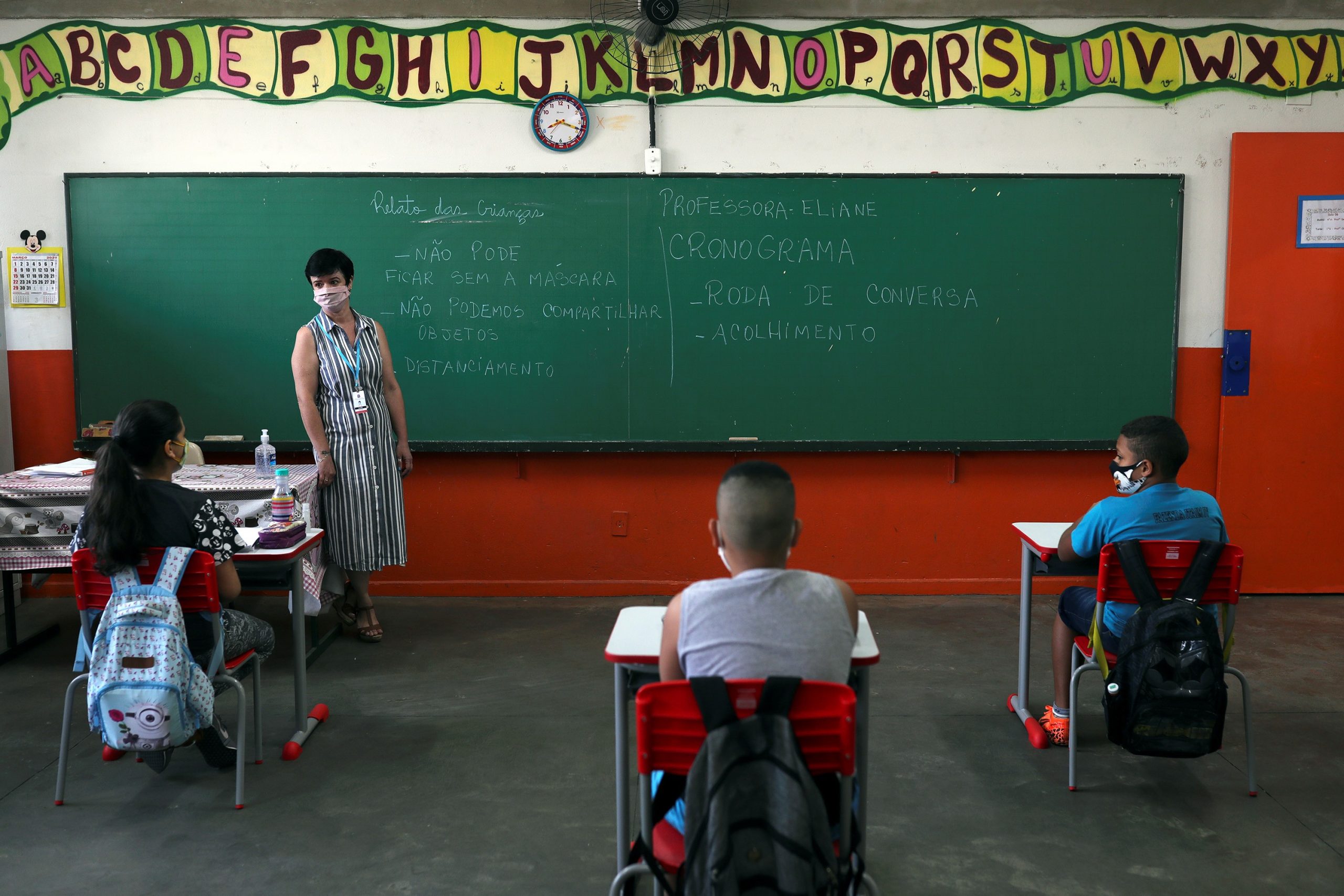 Encontro on-line discute a influência da educação na economia