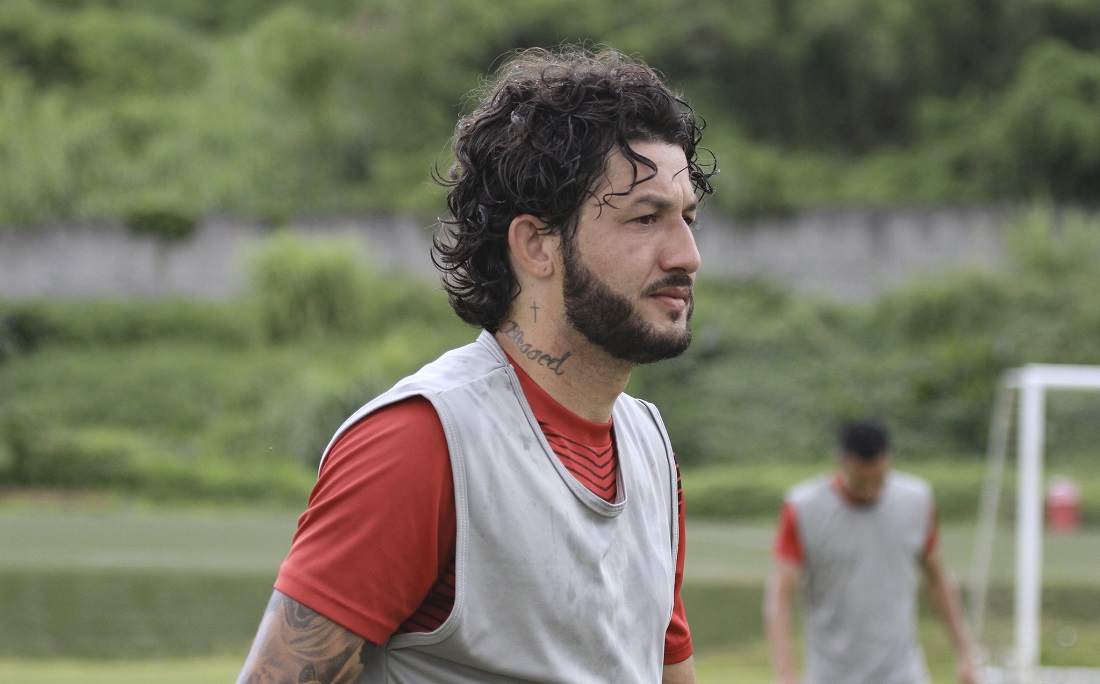 Focado na Chapecoense, Vitória faz treino técnico na Toca