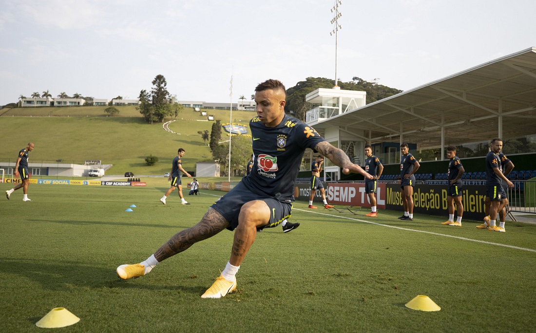 Pela primeira vez, Brasil fará estreia nas Eliminatórias em casa