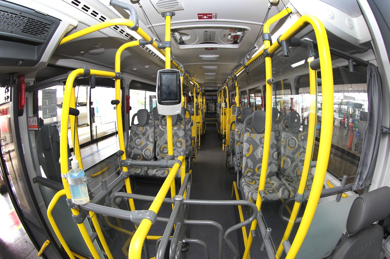 Ônibus elétricos começam a rodar de Pirajá até a Ilha de São João