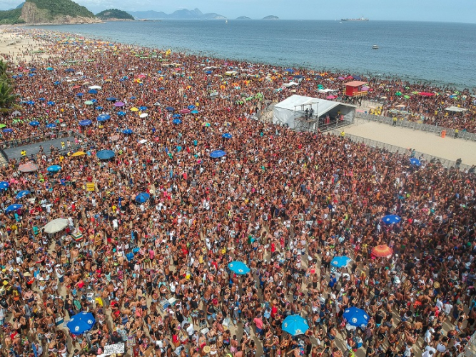 Rio de Janeiro adia Carnaval de rua em 2021 por tempo indeterminado