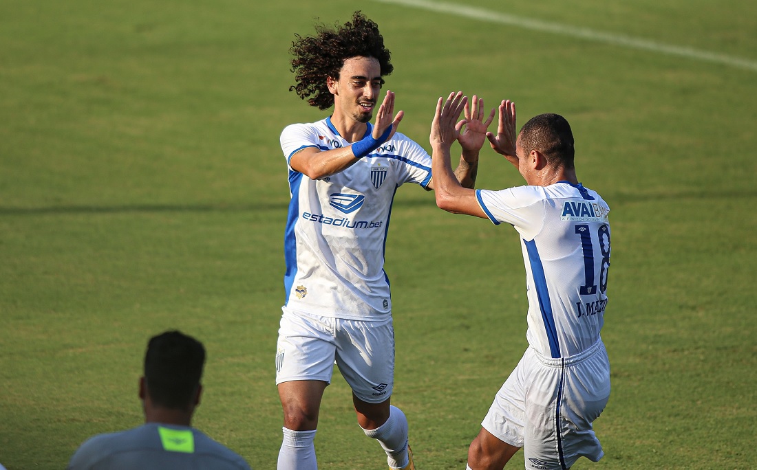 Rival do Vitória no último jogo, Avaí tem cinco casos de covid-19