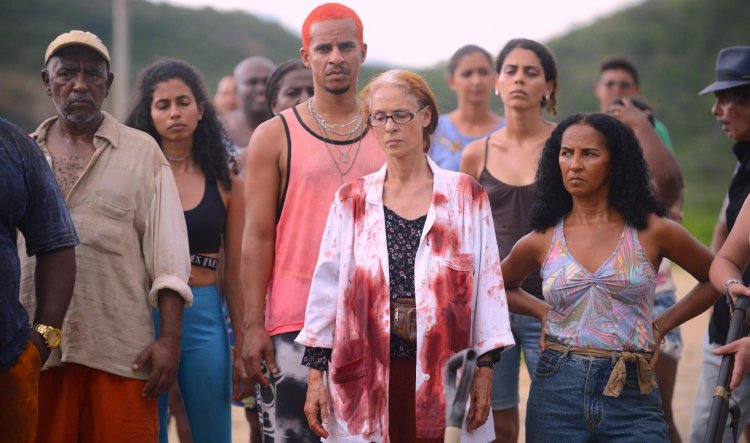 ‘Bacurau’ leve seis troféus no Grande Prêmio do Cinema Brasileiro; saiba vencedores