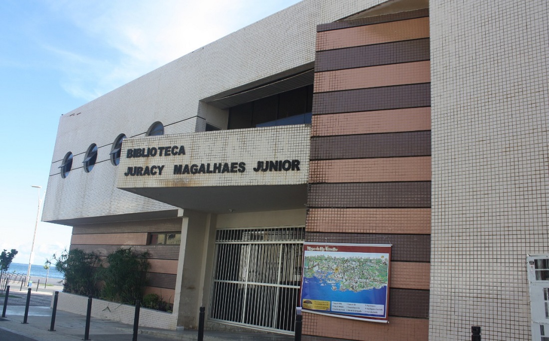 Bibliotecas públicas da Bahia reabrem após seis meses fechadas