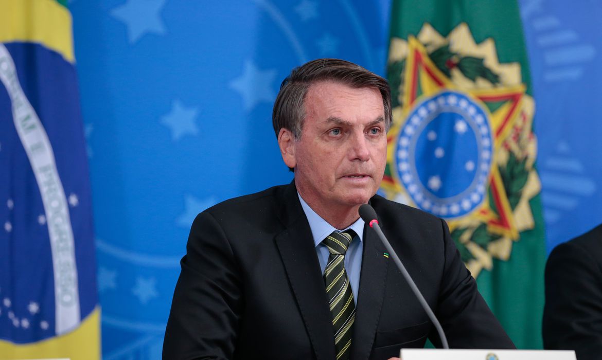 Bolsonaro veta pagamento de R$ 600 a atletas afetados pela pandemia