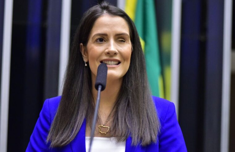 Falece a deputada federal Amália Barros, defensora dos direitos das pessoas com visão monocular