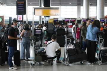 Latam será obrigada a compensar passageiros por cancelamento de voo e perda de bagagem