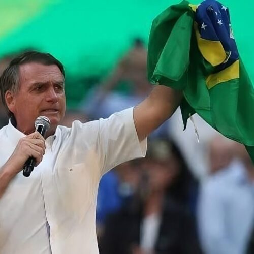 Justiça determina pena de 27 anos e 3 meses para Bolsonaro