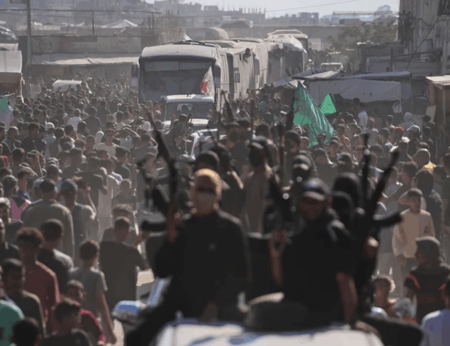Acordo entre Israel e Hamas inicia libertação de reféns e traz trégua após dois anos de guerra
