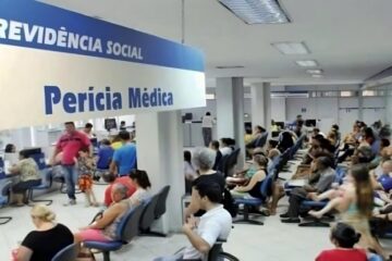 Programa de redução de fila do INSS é suspenso devido à falta de verba