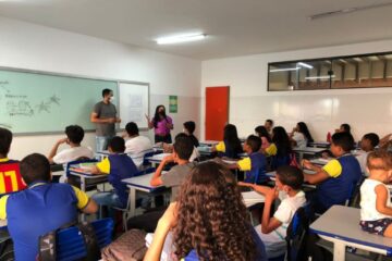 Alunos alagoanos pedem maior ênfase em atividades práticas nas escolas