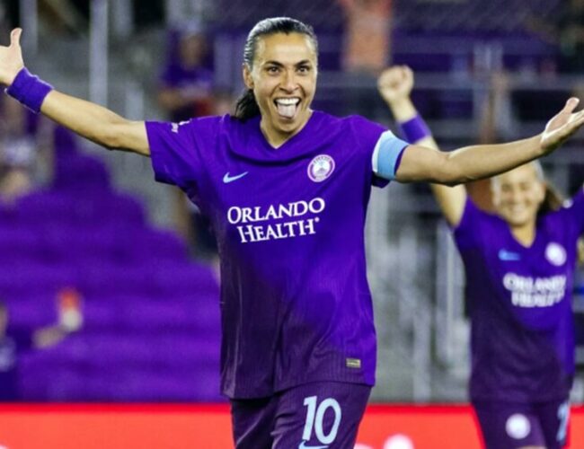 Jogadora alagoana Marta chega à final do prêmio Rainha da América