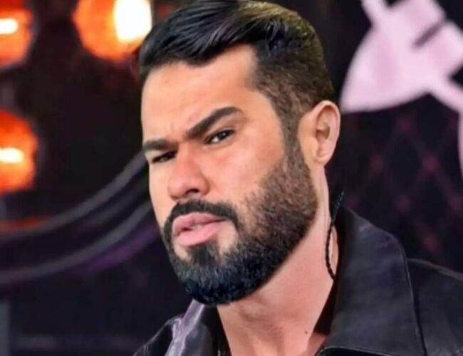 Tragédia: Cantor famoso de forró perde a vida em acidente de moto aos 36 anos.