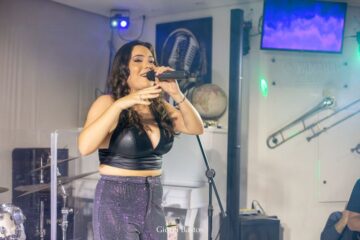 Nicole Nagib apresenta “Natal em Canto & Luz” em prol do GACC Rio Claro