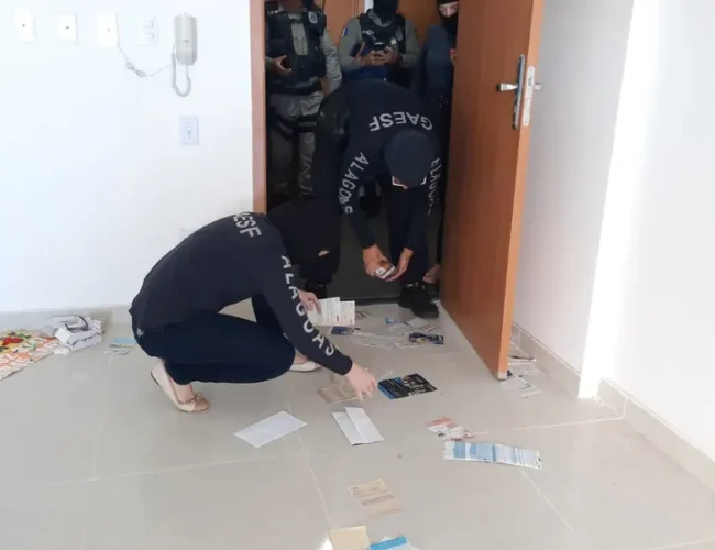 MP-AL prende empresários em SP durante operação que combate a corrupção fiscal