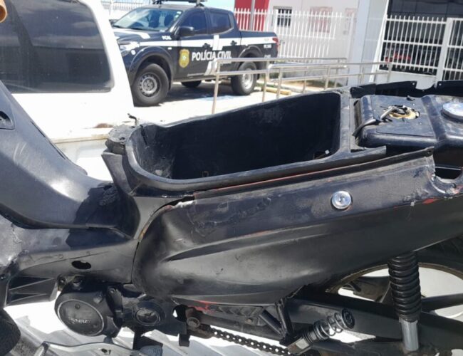 Indivíduo foge deixando moto para trás ao ser abordado pela polícia em Rio Largo