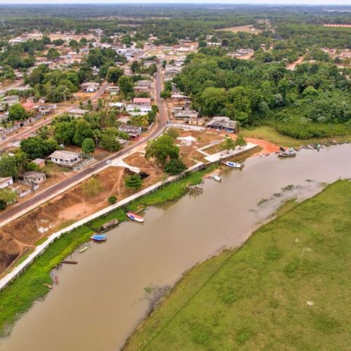 População em pequena cidade brasileira depende quase que completamente do Bolsa Família