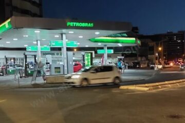 “Aumento de 37% no preço da gasolina nos postos contraria queda de 16% nas refinarias”