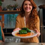 Mayana Neiva estreia como apresentadora em série sobre veganismo na TV Cultura