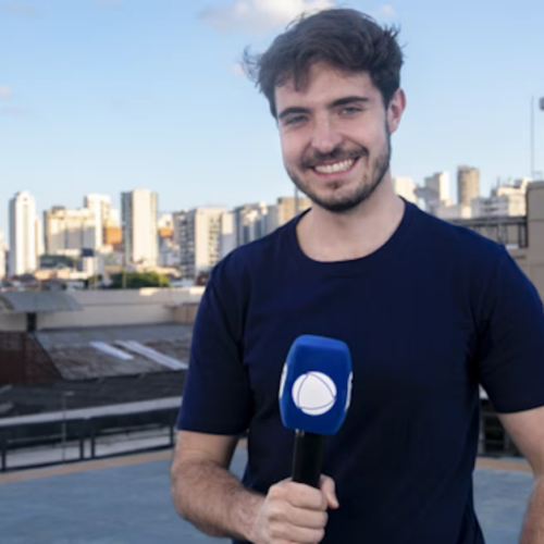 RECORD renova contrato com João Augusto Liberato e anuncia novo quadro no Domingo Espetacular