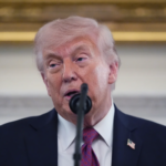 Trump diz que vai prorrogar cessar-fogo com Irã até conclusão das negociações